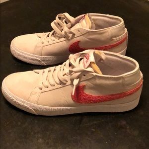 Nike SB Zoom Blazer Chukka